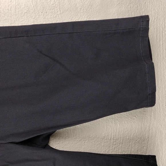 LOFT Outlet Petite Dark Gray Mid Rise Dress Bermuda Roll Shorts - Picture 4 of 13